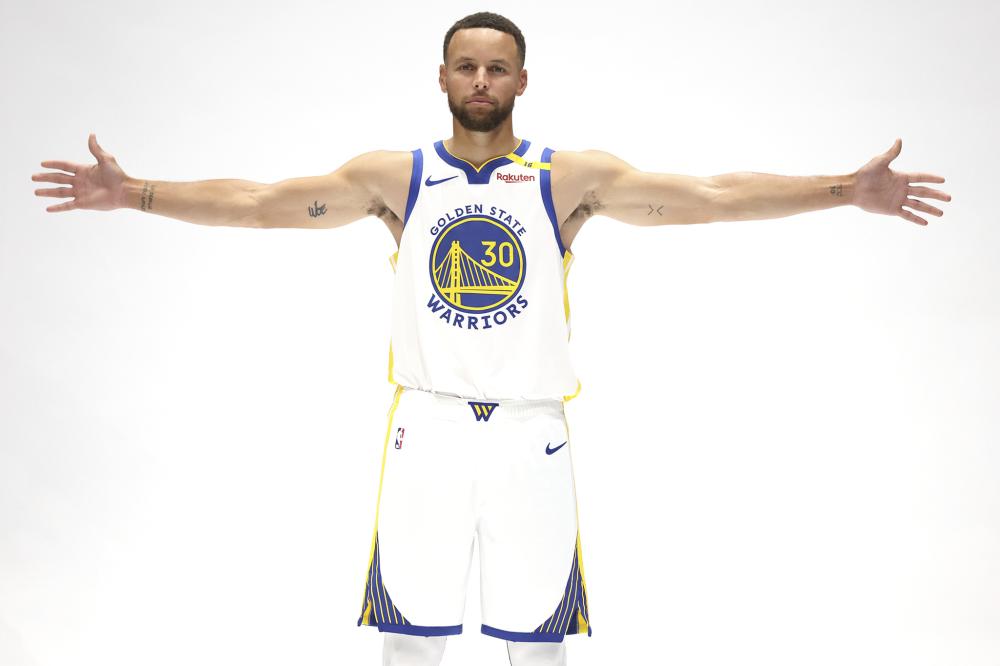 历史上第二次!尤文和米兰在同个赛季都中途进行换帅.