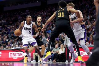 供了一个亲 供了一个亲