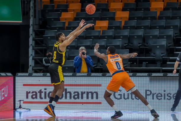 决定胜负 决定胜负